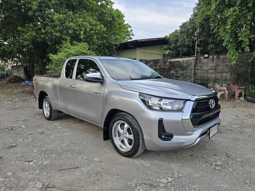 2019 TOYOTA Hilux, 