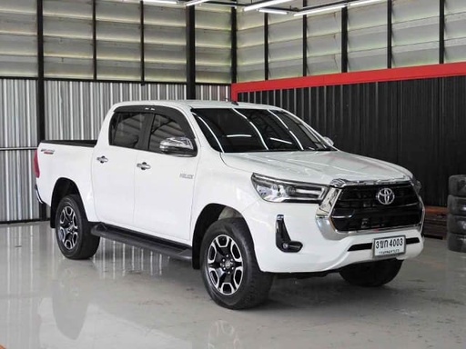 2022 TOYOTA Hilux