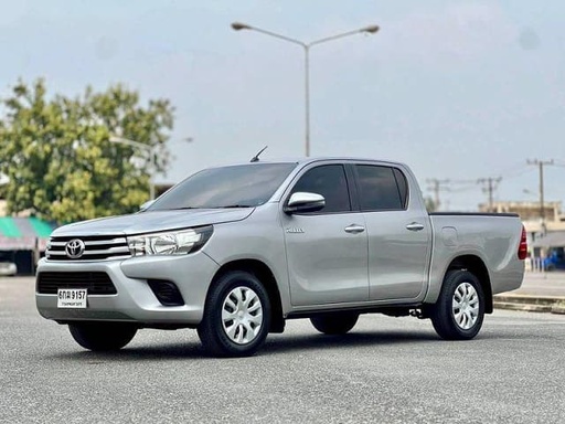 2017 TOYOTA Hilux