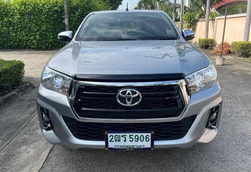 2019 TOYOTA Hilux, 