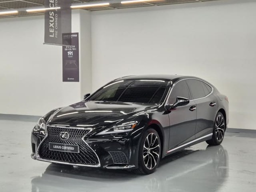 2021 LEXUS LS