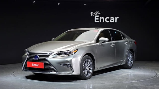 2017 LEXUS ES