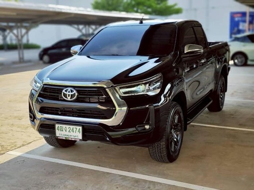 2022 TOYOTA Hilux