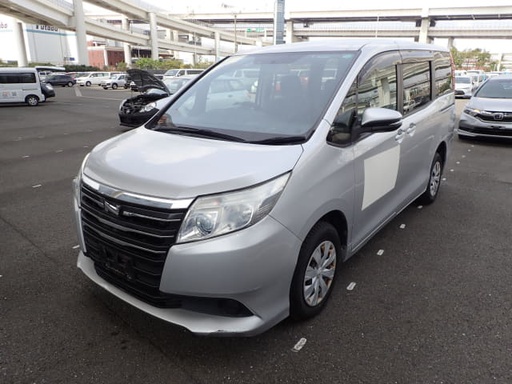2016 TOYOTA Noah