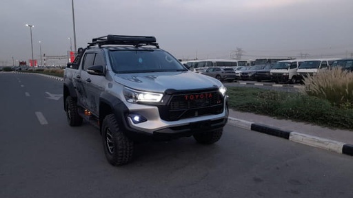 2018 TOYOTA Hilux