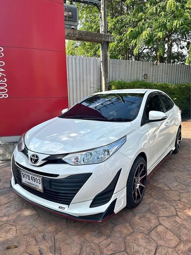 2019 TOYOTA Yaris