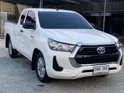 2022 TOYOTA Hilux