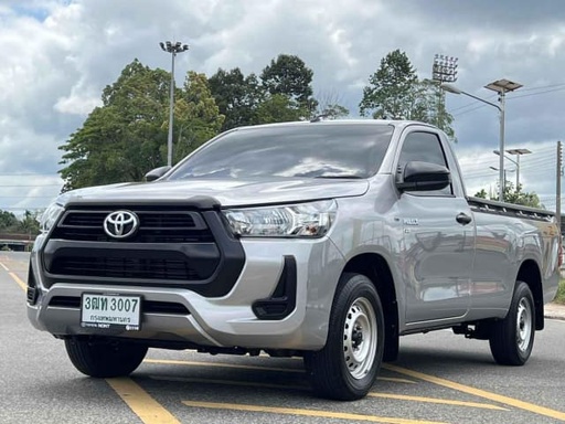 2022 TOYOTA Hilux