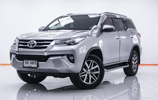 2018 TOYOTA Fortuner