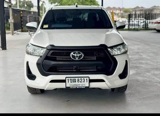 2020 TOYOTA Hilux