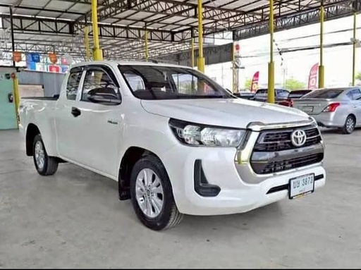 2022 TOYOTA Hilux