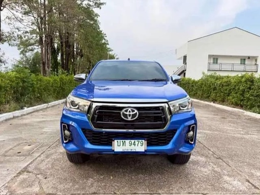 2017 TOYOTA Hilux