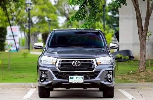 2019 TOYOTA Hilux