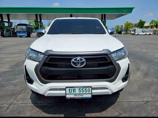 2022 TOYOTA Hilux