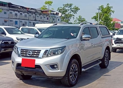 2020 NISSAN Navara
