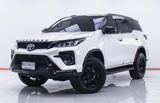 2023 TOYOTA Fortuner