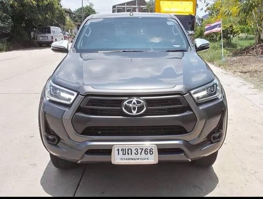 2020 TOYOTA Hilux