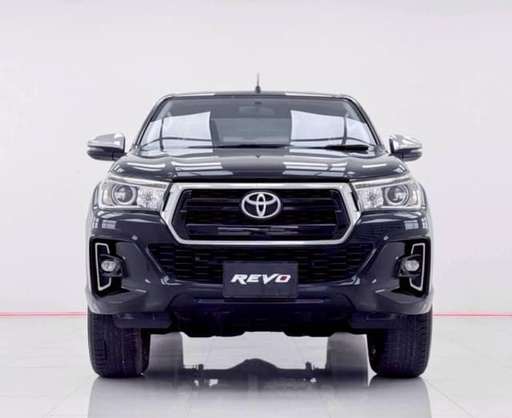 2019 TOYOTA Hilux