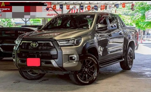 2020 TOYOTA Hilux, 