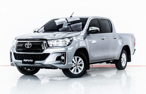 2020 TOYOTA Hilux