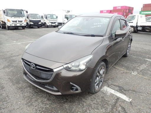 2017 MAZDA Demio