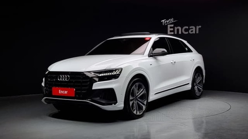 2023 AUDI Q8