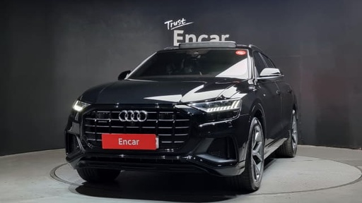 2023 AUDI Q8