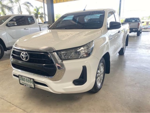 2021 TOYOTA Hilux, 