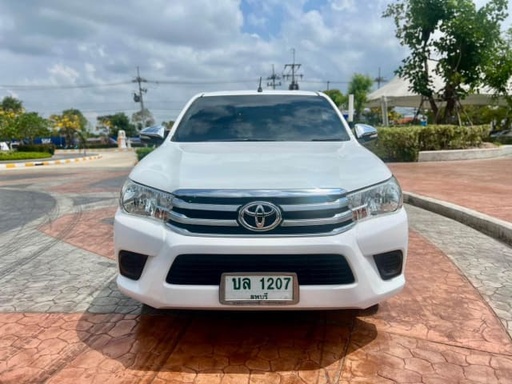 2017 TOYOTA Hilux
