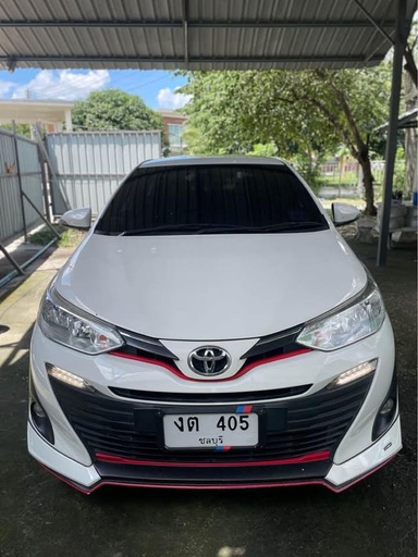 2017 TOYOTA Yaris