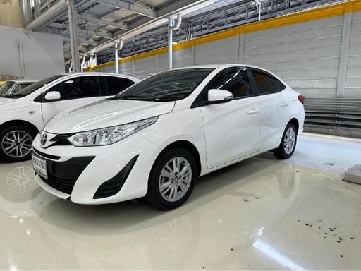 2017 TOYOTA Yaris