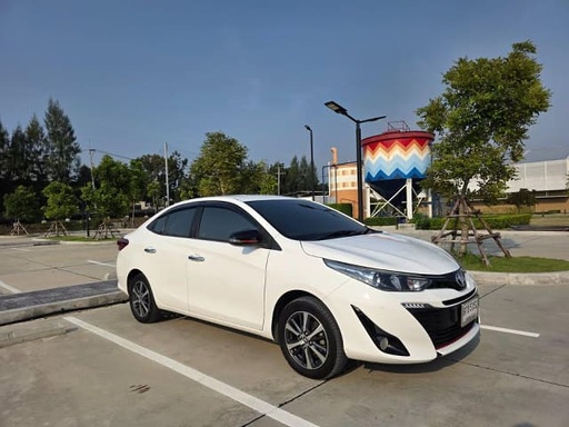2019 TOYOTA Yaris