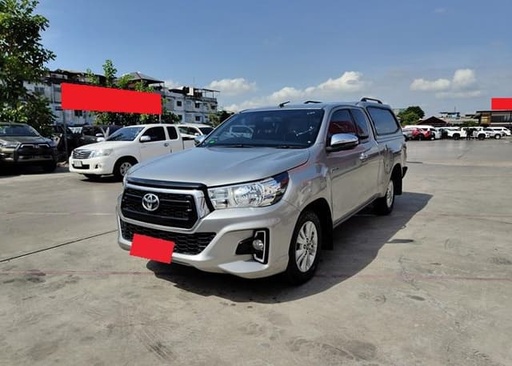 2019 TOYOTA Hilux