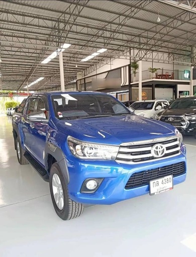 2017 TOYOTA Hilux