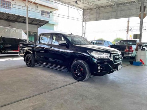 2017 TOYOTA Hilux
