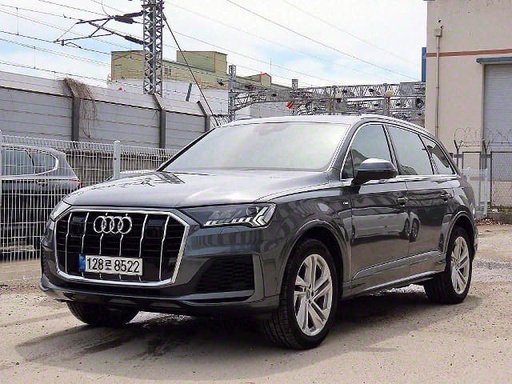 2021 AUDI Q7