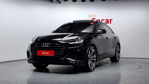 2023 AUDI Q8