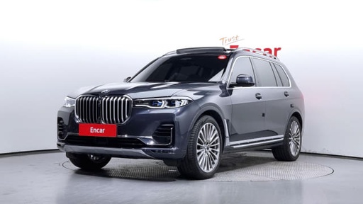 2022 BMW X7
