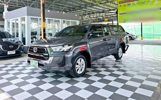 2022 TOYOTA Hilux