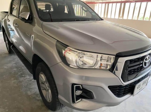 2018 TOYOTA Hilux