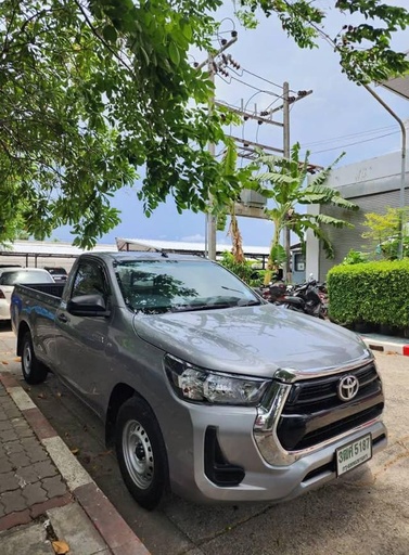 2023 TOYOTA Hilux