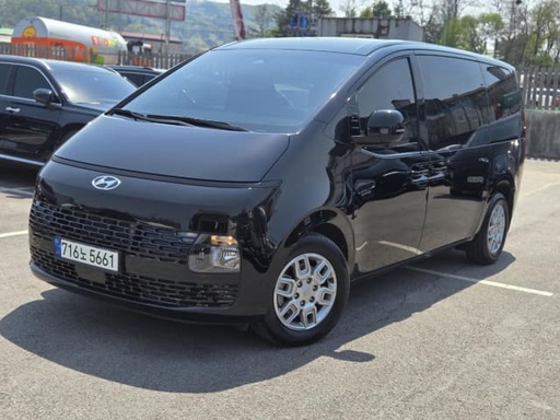 2023 HYUNDAI Staria