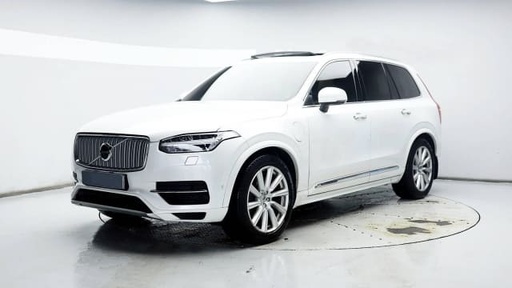 2019 VOLVO XC90