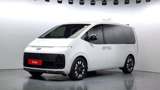 2025 HYUNDAI Staria