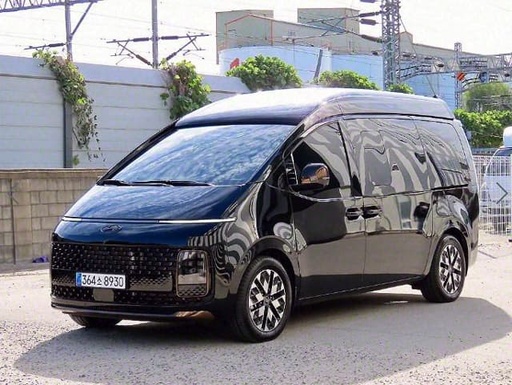 2024 HYUNDAI Staria