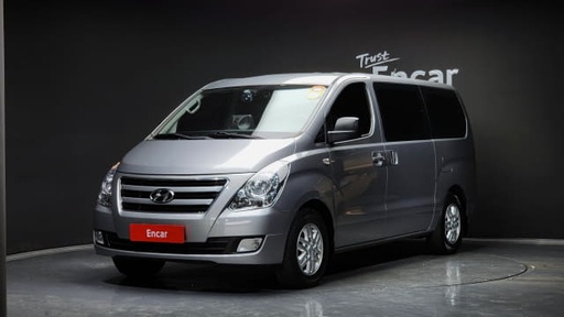 2018 HYUNDAI Grand Starex