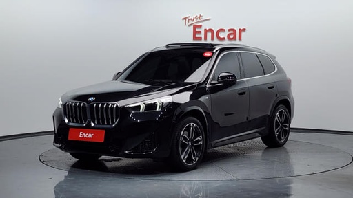2024 BMW X1