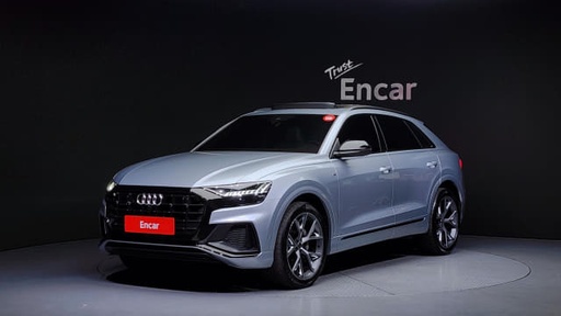 2023 AUDI Q8