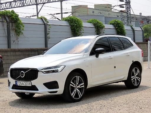 2021 VOLVO XC60