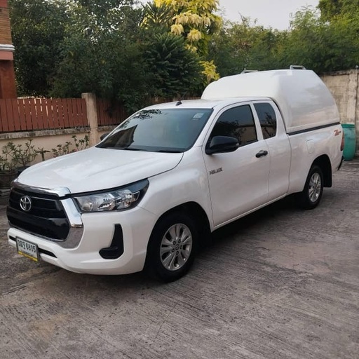 2021 TOYOTA Hilux, 